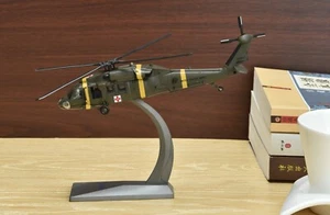 AF1 1/72 US UH-60A Black Hawk 377th Medical Company South Korea Diecast Model - Picture 1 of 11