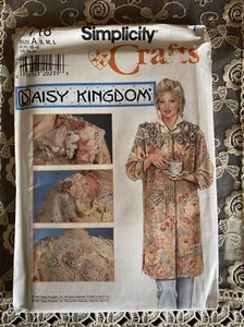 Simplicity Pattern 7718  S M L Daisy Kingdom Misses Craft Coat Jacket Coverup - Picture 1 of 3
