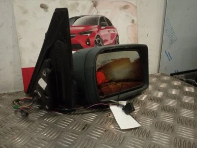 Land Rover Range Rover V8 Vogue 2002-2005 ELECTRIC WING MIRROR DRIVERS SIDE - Image 1 of 4