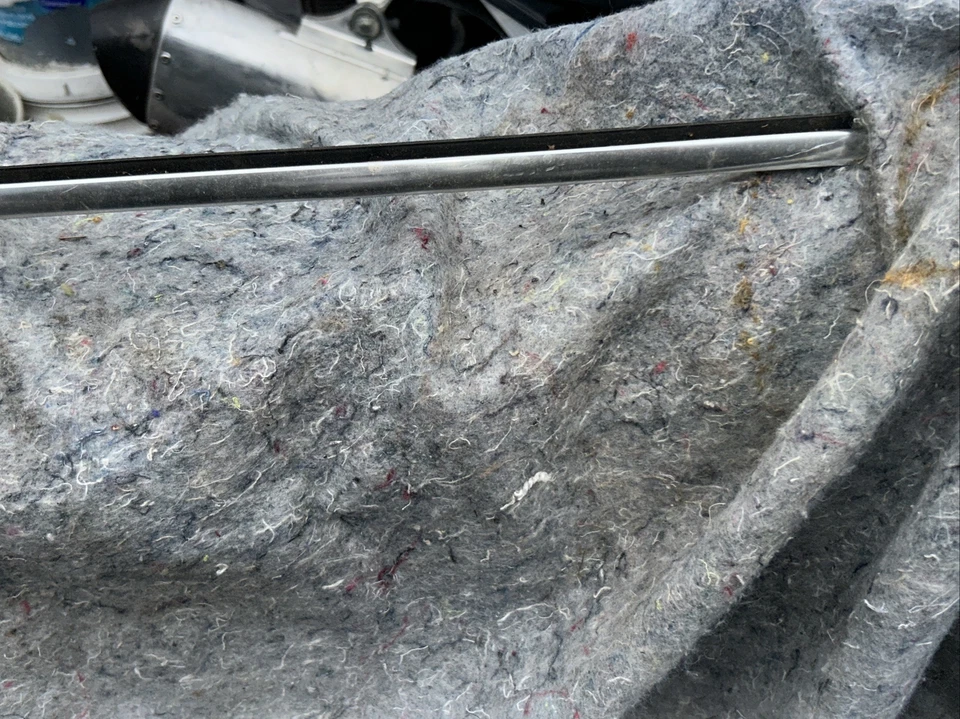 BMW 328ci 2000 puerta lateral pasajero moldura/ventana  Foto 1 de 4