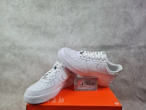 Refurbished Nike Air Force 1'07 Triple-White Gr.42/44 - Bild 1 von 6