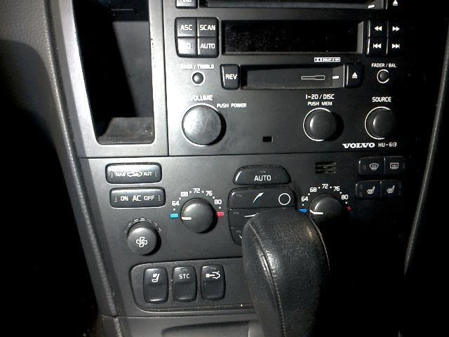 01 02 03 04 05 06 07 08 09 VOLVO SERIE 60 Calentador A/C Control Foto 1 de 1