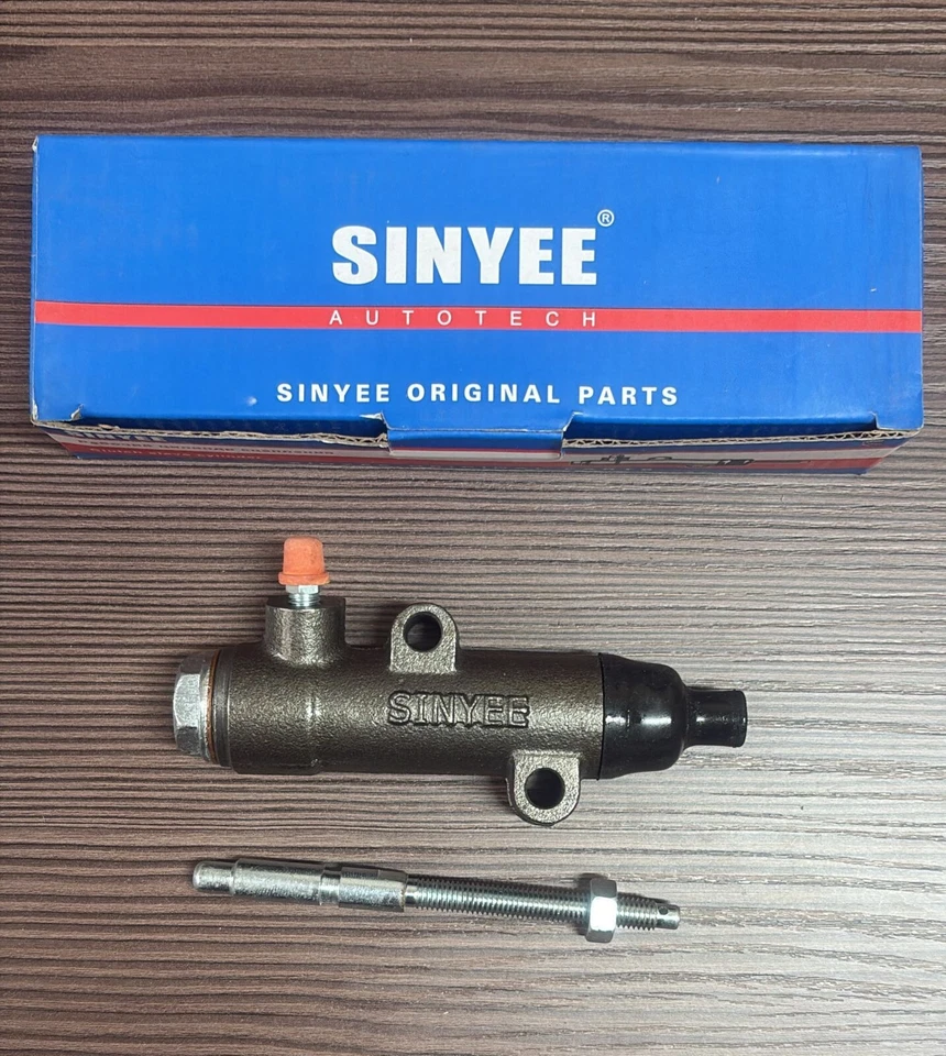 LADA NIVA 4x4 EMBRAGUE CILINDRO ESCLAVO TRAJES FIAT 124 Foto 1 de 1