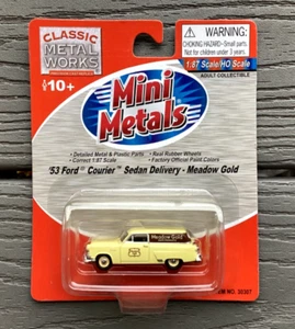 CLASSIC METAL WORKS 1/87 HO 1953 COURIER SEDAN DELIVERY MEADOW GOLD # 30307 F/S - Picture 1 of 10