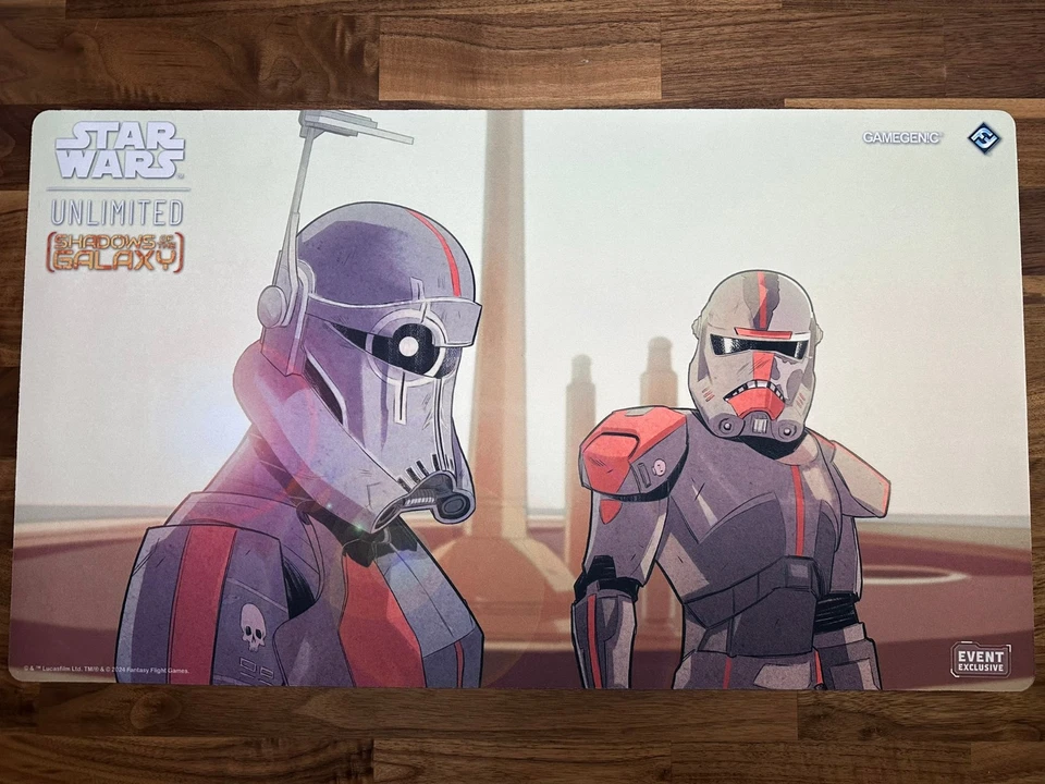 Alfombra de juego exclusiva para eventos Star Wars Unlimited: Elige lados Foto 1 de 1