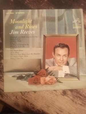 Moonlight And Roses Jim Reeves 1964 - Vinyl Record LP - Estate Find - Imagem 1 de 4