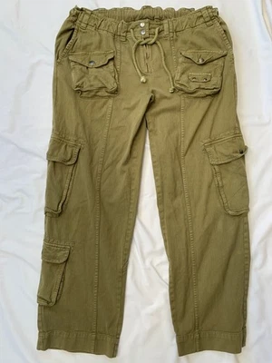 Pantalones cargo Free People Tahití medianos espiga sarga bolsillos hierba seca verde Foto 1 de 4