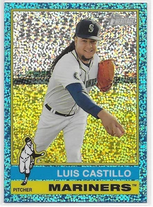 2025 Topps Heritage Chrome Light Blue Sparkle Refractors #173 Luis Castillo - Picture 1 of 2