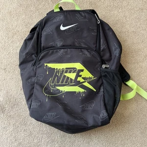 Nike Backpack Black Neon Green Bag 9AT054-KE4 15" Laptop Pocket Bottle Pocket - Picture 1 of 7