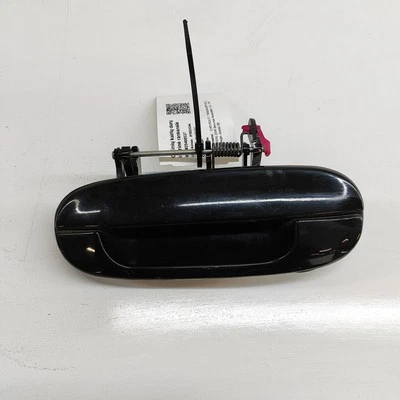 Empuñadura puerta trasera izquierda chevrolet trailblazer kc 15265693 4.2 gasolina 29400537 Foto 1 de 4