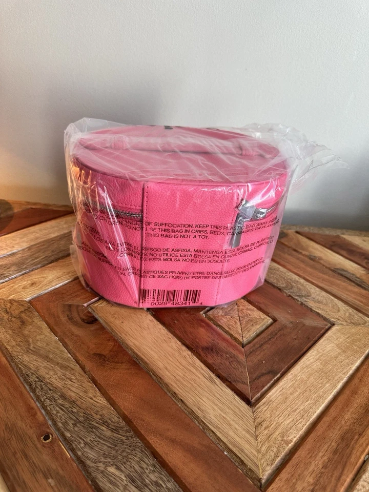 Estuche de tocador organizador de maquillaje de lujo SAIE The Mini FUCSIA *Edición limitada* Foto 1 de 2