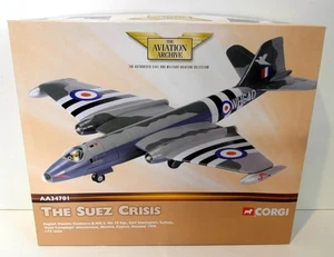 Corgi 1/72 AA34701 English Electric Canberra B.MK2 10 Sqn Cyprus - Picture 1 of 2
