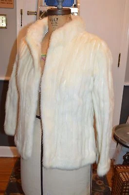 Bullock's Oscar de la Renta Abrigo Piel Visón Blanco Chaqueta Foto 1 de 4