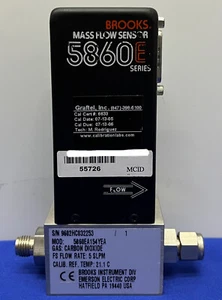 BROOKS INSTRUMENTS 5860E 5860EA154YEA MASS FLOW SENSOR GAS: CARBON DIOXIDE - Picture 1 of 7
