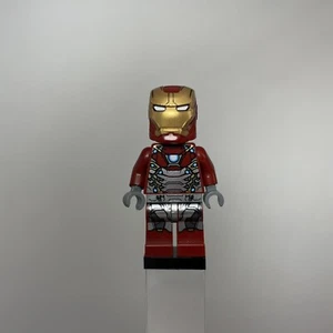 Genuine LEGO® Minifigure Iron Man Mark 47 Armor sh405 from set 76083 - Picture 1 of 3
