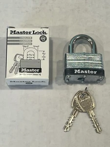 Master Lock 500 Shackle Padlock 2 Keys Keyed Alike Brand New - Picture 1 of 2