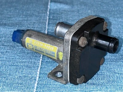 Toyota OEM Celica Camry 2,0 л 2SE вспомогательный воздушный клапан в сборе 22230-74020 Япония - Изображение 1 из 4