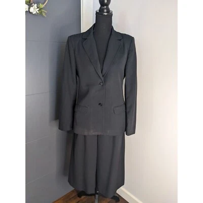 Vintage 1980's Halston III Skirt Suit in Black - 10/12 - Image 1 of 4