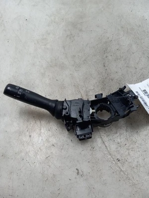 INTERRUPTOR COLUMNA SEÑAL DE GIRO IZQUIERDA CONDUCTOR TOYOTA YARIS L 12-19 MERCADO EE. UU. Foto 1 de 4