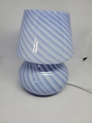 Lámpara de Setas de Vidrio Rayas Azules Mesita de Noche Lámpara de Dormitorio Decoración Luz Foto 1 de 4