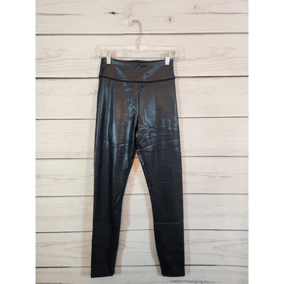 Leggings Abercrombie & Fitch para mujer negros imitación cuero liso tiro alto XS Foto 1 de 4