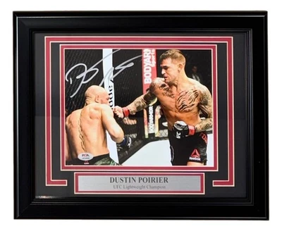 Foto firmada por Dustin Poirier enmarcada 8x10 UFC Fight vs Conor McGregor PSA/DNA Foto 1 de 2