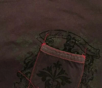 Camiseta Urban Hip INDIGO STAR Gris Negra, Costuras Rojas, Hombre’s M Foto 1 de 3