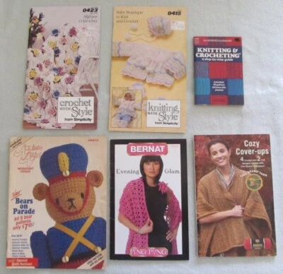 Group of 6 - Books / Leaflets on Crocheting & Knitting - Afghans, Etc - Image 1 of 4