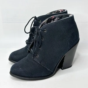 CALL IT SPRING Navy Blue Canvas Ankle Boots Lace Up Heels Preppy Academia Sz 8.5 - Picture 1 of 13