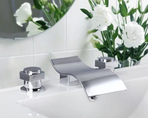 Beccuccio a cascata da ponte miscelatore lavabo bagno rubinetto vasca set 3 pezzi rubinetto - Foto 1 di 12