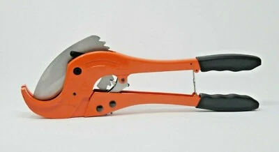 Ratcheting Shear-Cut Pipe Cutter for Pipes Up to 3" (75 mm) - PP-R HDPE PVC PVDF - Image 1 of 4
