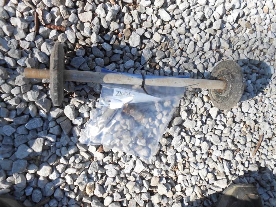 1981 Skidoo 500 Everest Electro trenó: CONJUNTO OCIOSO INDEPENDENTE - Imagem 1 de 1