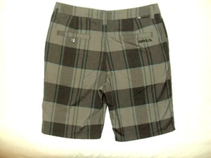 RIP CURL MEN'S PLAID WALKSHORT SHORTS size 34 CHARCOAL GREY DD55 - Picture 1 of 6
