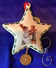 Danbury Mint Mi Hummel "Making New Friends - 2005" Nib Christmas Ornament W/Hook