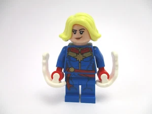 Captain Marvel LEGO Super Heroes Avengers MiniFigure 76196 Advent Calendar 2021 - Picture 1 of 4