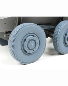 16192 1:16 Sd.Kfz. 234 Puma Two Wheel Pack 1 - Bild 1 von 3