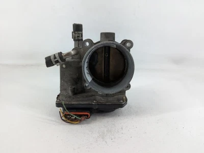 Carrocería del acelerador Toyota Solara 2004-2008 MF3UD Foto 1 de 4