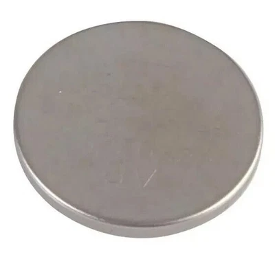 CR2032 Pack of 10, Lithium Coin Button Cell Battery 3V 235mAh - Image 1 of 3