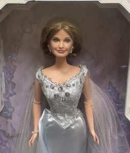 Dr. Marlena Evans Days of our Lives MATTEL Barbie Doll Deidre Hall 1999 DOOL NBC - Picture 1 of 6