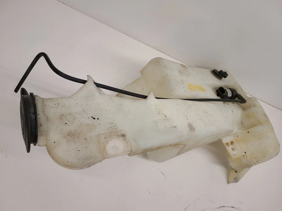 99-05 GMC SIERRA 1500 PICKUP Washer Reservoir With Low Level Indicator 12487670 — 第 1/4 张图片