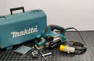 MAKITA KP0810 110v Power Planer 82mm Cary Case Woodwork - Picture 1 of 12
