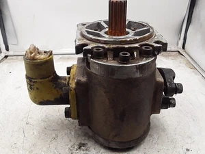 Sauer Danfoss Hydraulic Pump - Picture 1 of 5