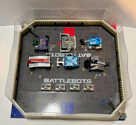 Hexbugs Battlebots Arena Board & 5 Remotes Hex Bug Battle Bots Cover