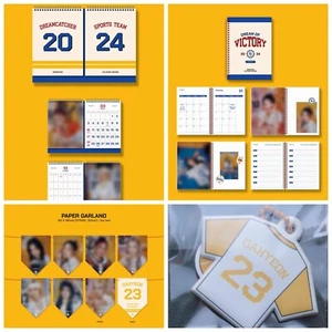 DREAMCATCHER 2024 Season's Greetings Desk Calendar Diary Garland GAHYEON Keyring - Picture 1 of 12