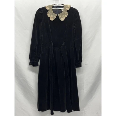 Laura Ashley Black Velvet Lace Collar Made in Carno Wales Vintage Dress US 10 - Image 1 of 4