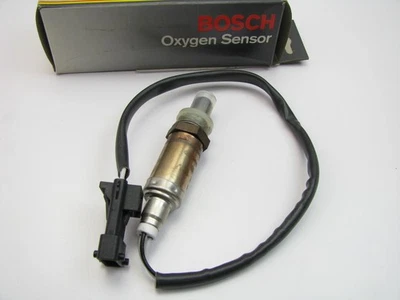 Bosch 13370 UPSTREAM Oxygen O2 Sensor For 1994-95 Saab 900 1995 Saab 9000 - Image 1 of 4