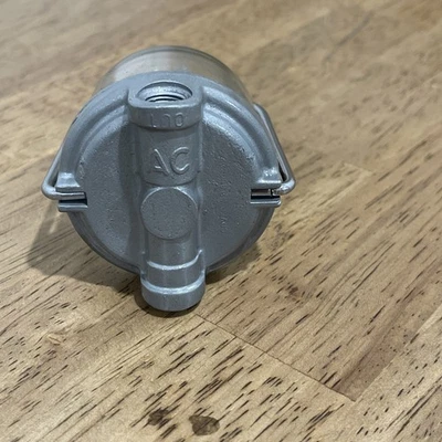 Filtro de combustible de tazón de vidrio de CA Foto 1 de 3