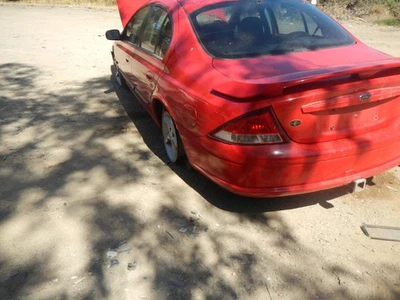 FORD FALCON LEFT TAILLIGHT AU11-AU111 SEDAN 04/2000-09/2002 - image 1 of 4