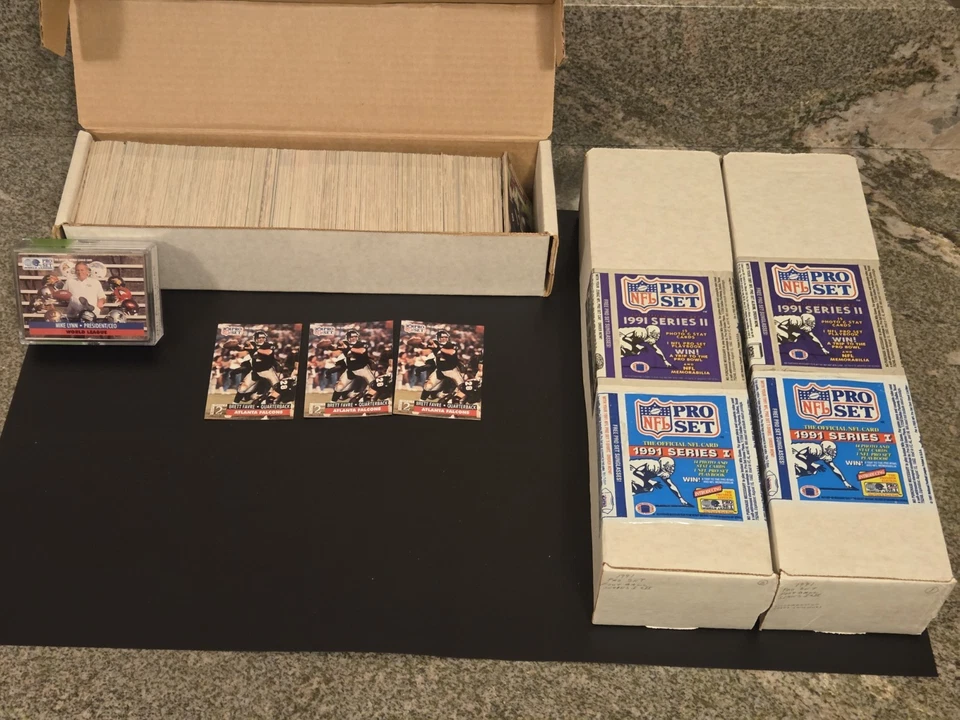 Lote de (3) Juego Completo NFL Pro 1991 - Ser. 1 y 2 (1-812), Brett Favre RC Foto 1 de 1