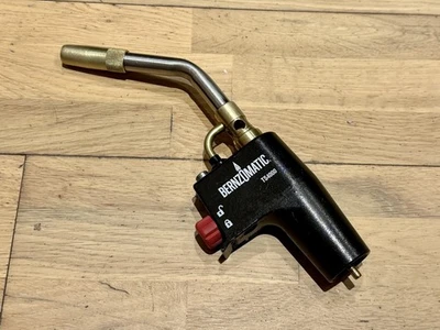 Bernzomatic TS4000 Trigger MAP & Propane Gas Soldering Brazing Torch - Image 1 of 3